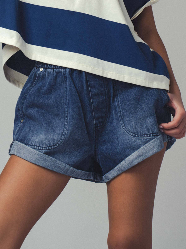 Cool Elastic Waist Denim Shorts