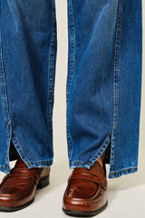 Front Slit Semi Barrel Jeans