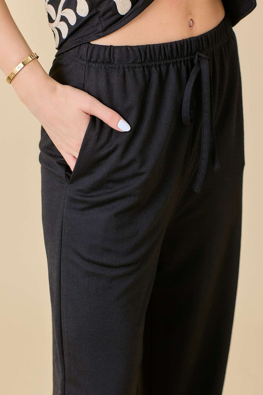 Elastic Waistband Straight Leg Pant
