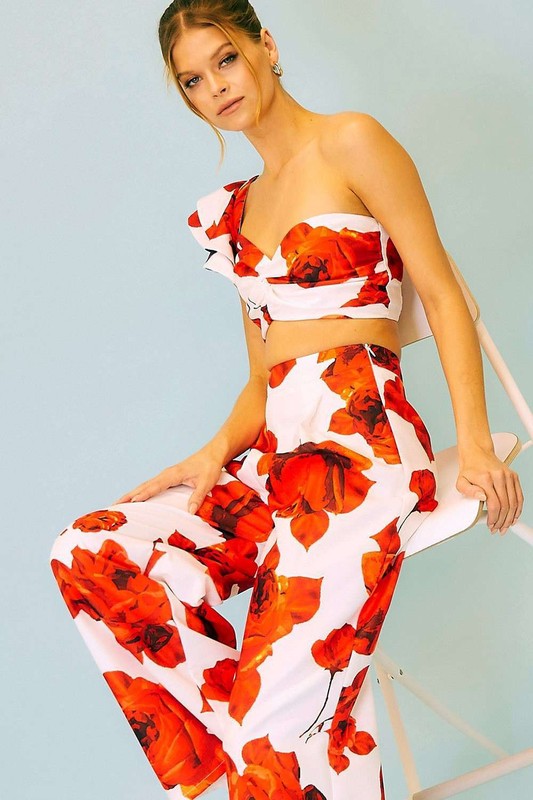 One Shoulder Floral Print Crop Top