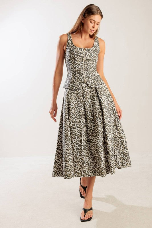 Woven Midi Full Skirt With Print