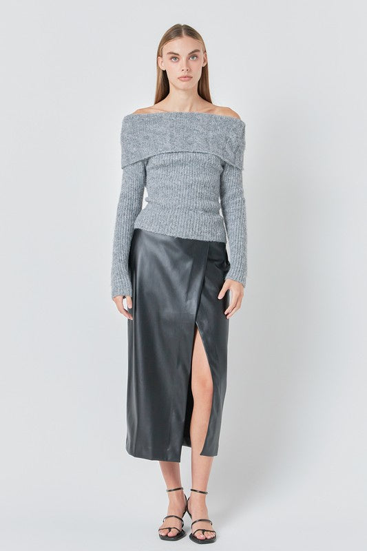 Stylish Black Leather Skirt