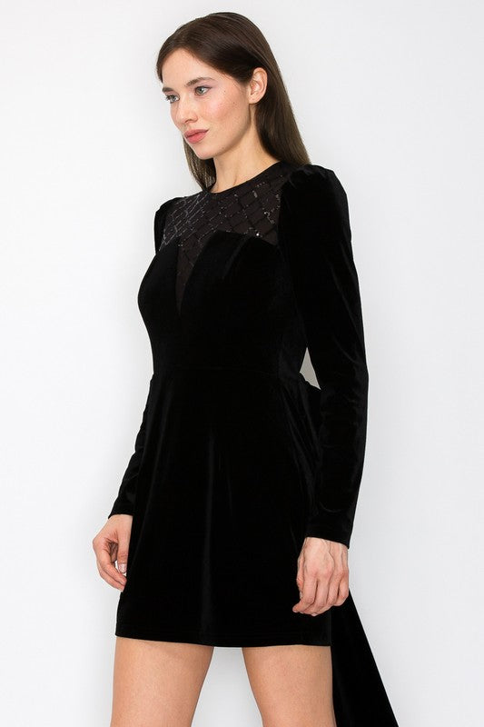 Big Bow Detailed Velvet Dress