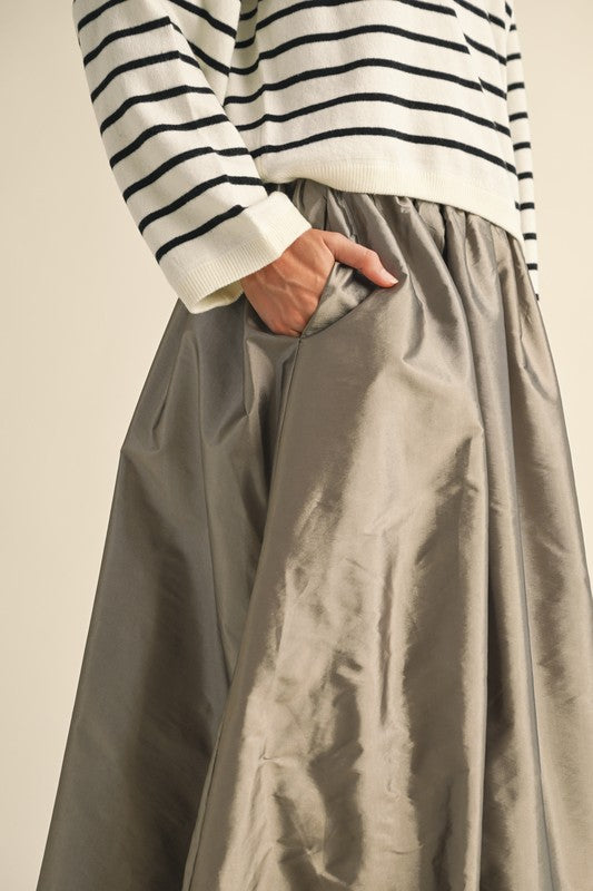 Back Elastic Waistband Maxi Bubble Skirt (2 Colors)