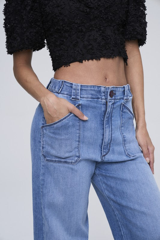 Ultra Stretch Welt Pocket Jeans