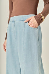 Elastic Waistband Light Wash Denim Pants
