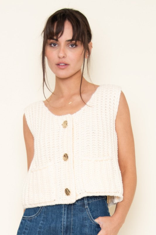 Chunky Textured Knit Vest