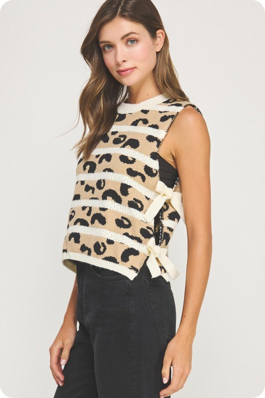 Leopard Stripe Open-Side Bow Knit Vest
