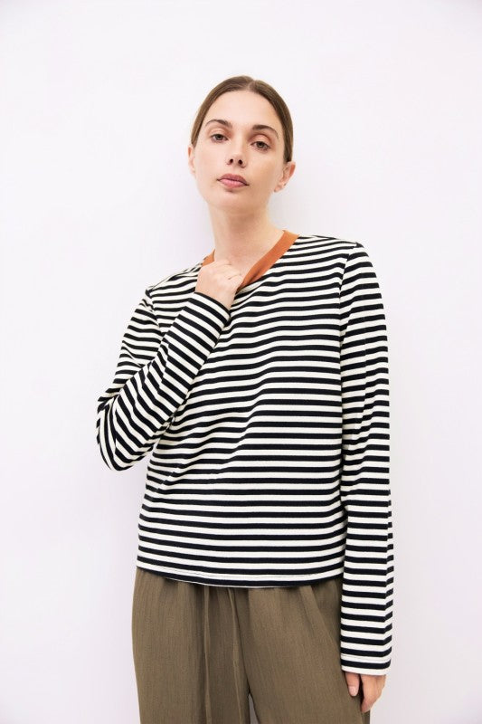 Relaxed Kathleen Top (2 Color Ways)