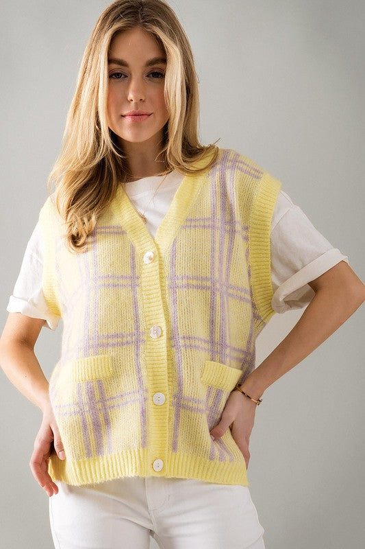 Plaid Pattern Knit Sweater Vest