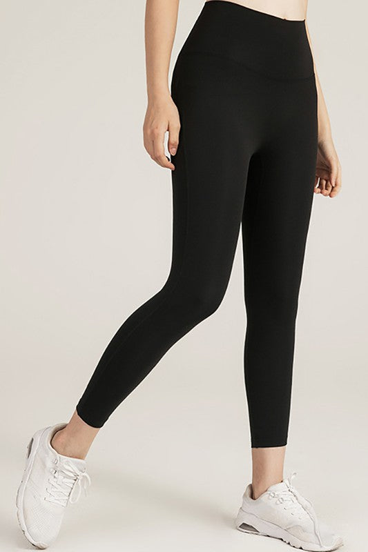 Slight Cropped Leggings