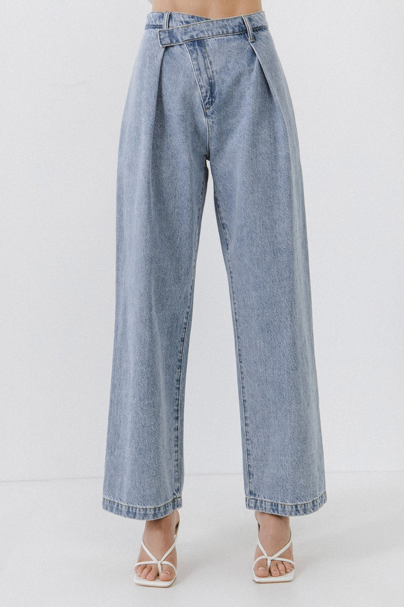 Wrapped Detail Jean